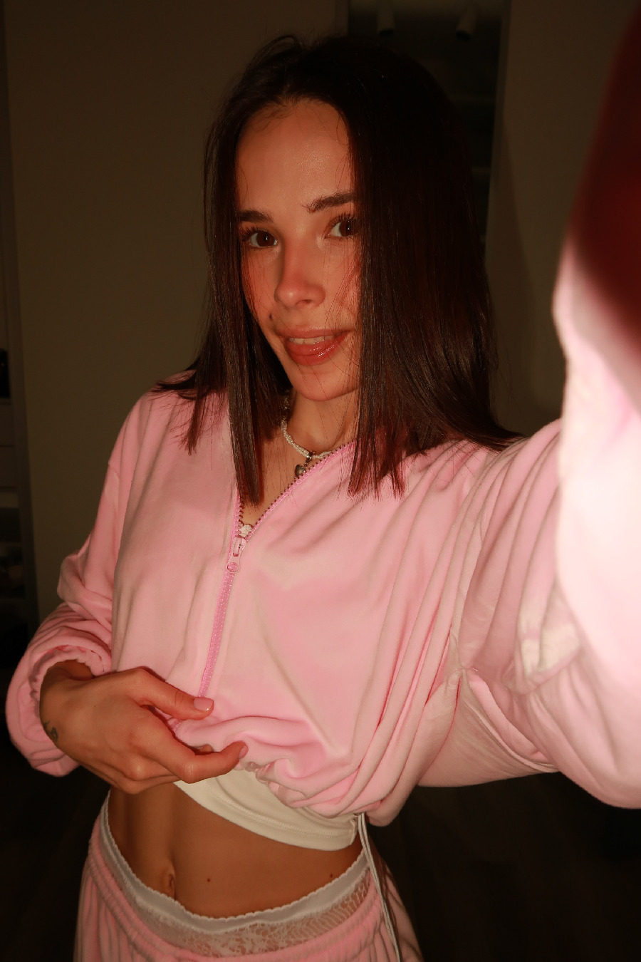 Tina brings the glow — live moments in Tijuana